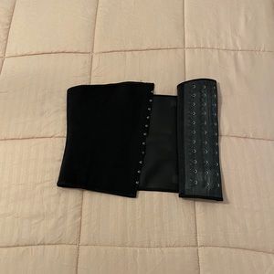 waist trainer